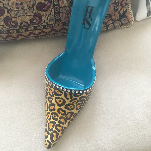 High Spirits Wine Bottle Holder - Picture 2 of 4